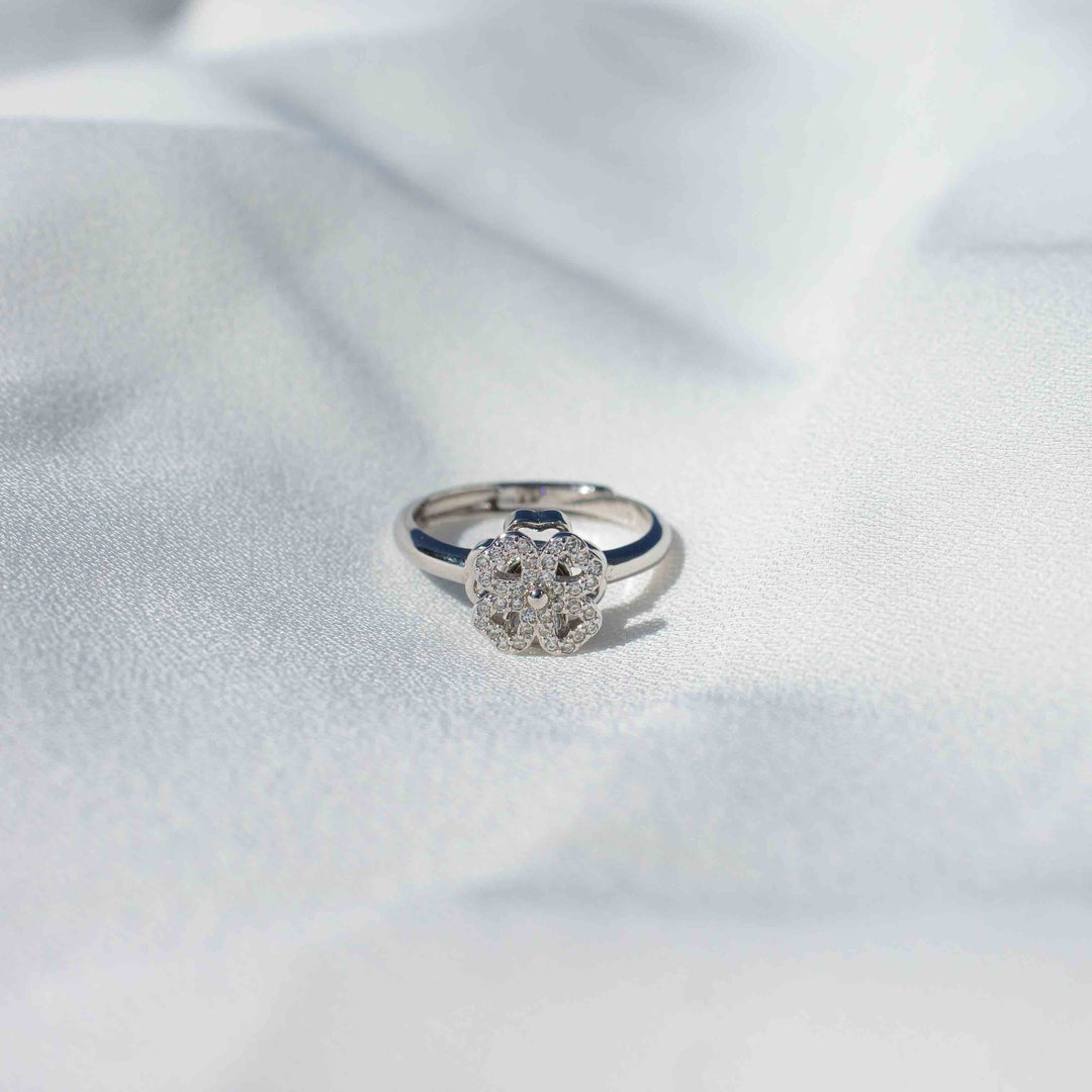 Clover Hearts Ring
