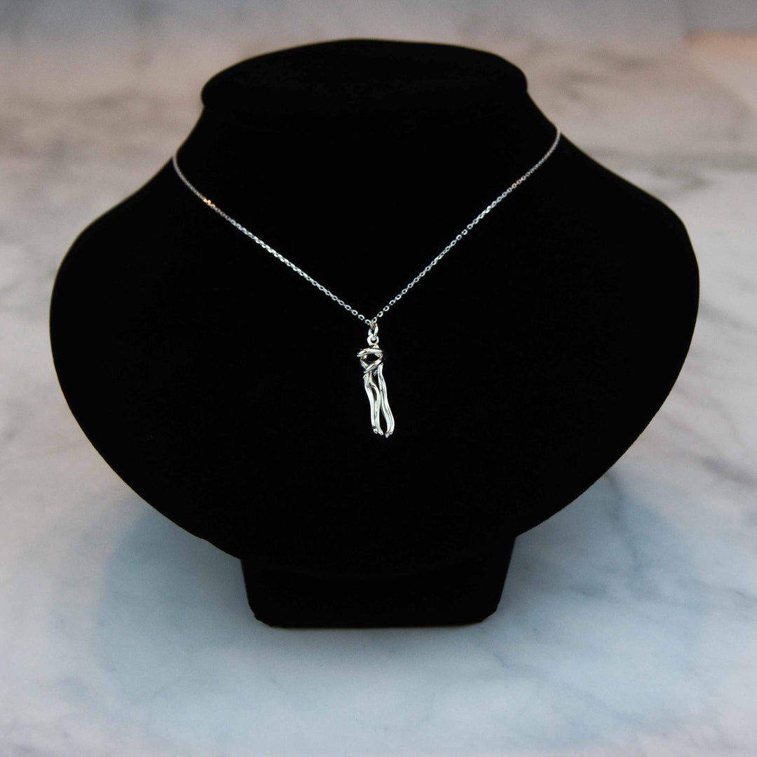 Hugs Necklace