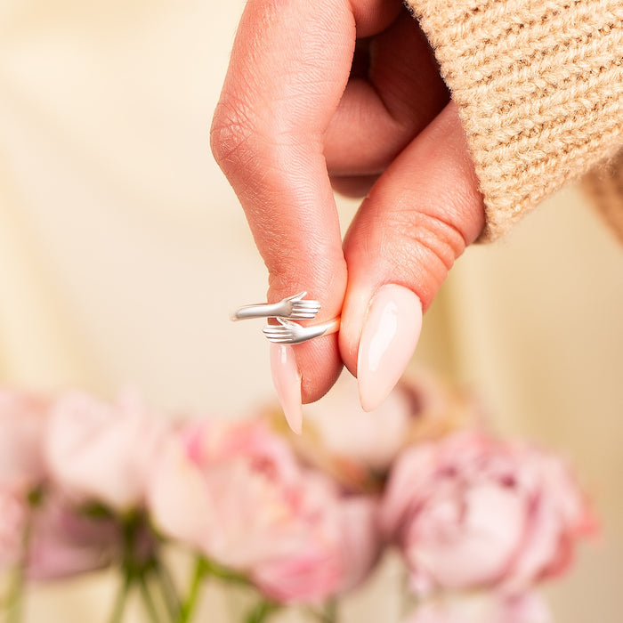 Hug Ring